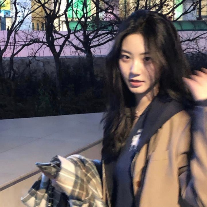 小维娜